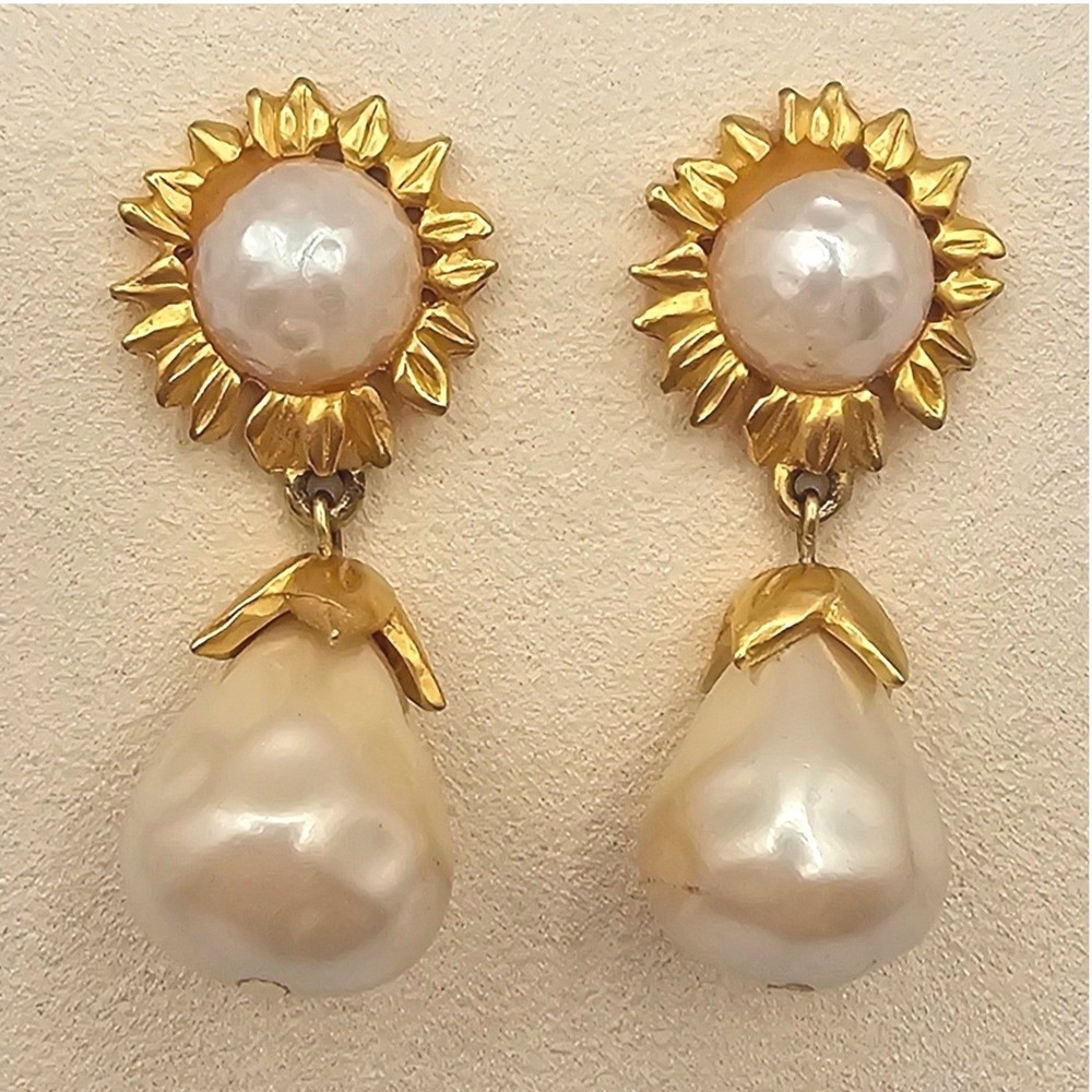 Karl Lagerfeld Sunflower Earrings Statement‎ Gold Tone Faux Pearl Drop Vintage